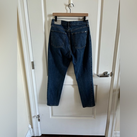 Everlane The Original Cheeky Jean - Picture 2 of 9